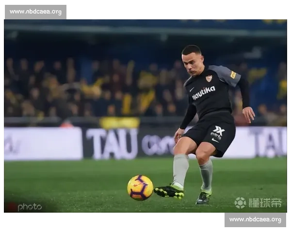 迪马济奥：那不勒斯敲定塞维利亚飞翼！21 岁国脚铁心加盟亲自推动转会